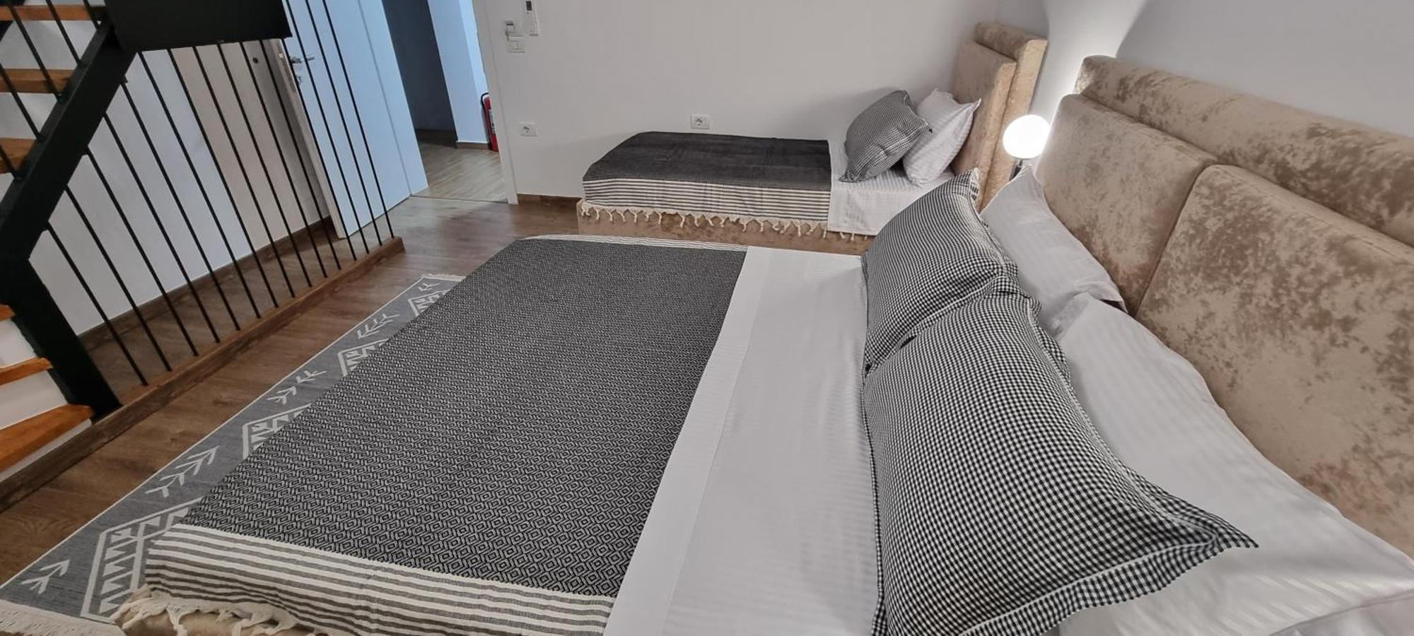 Salillari Guest House Berat Eksteriør billede