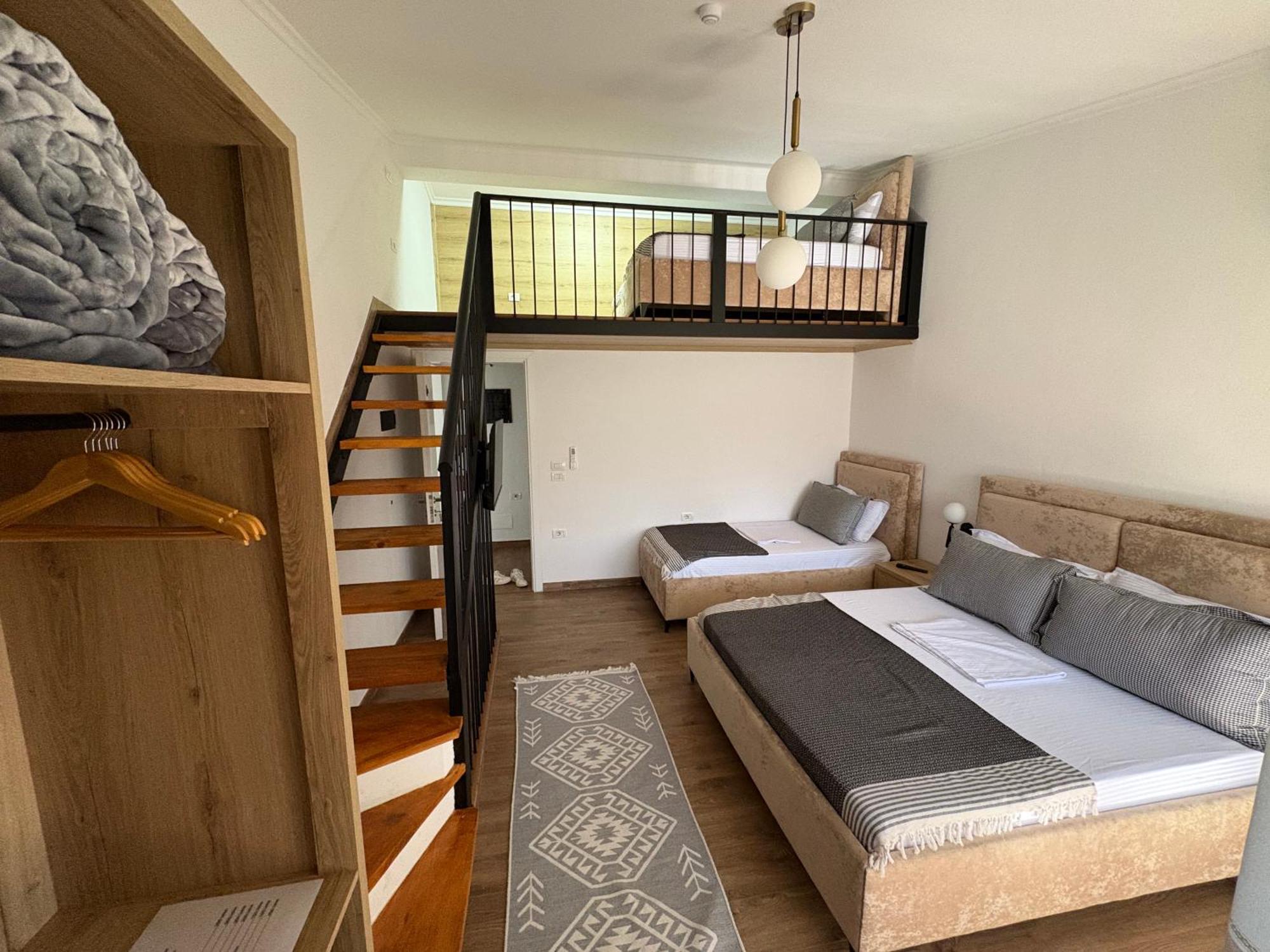Salillari Guest House Berat Eksteriør billede